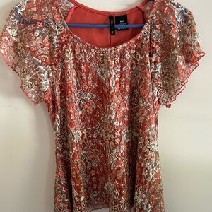women’s petite M “New Directions” coral flutter sleeve with lace overlay top